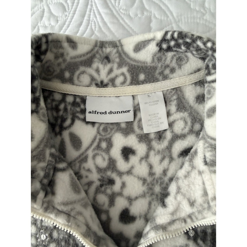 Alfred Dunner Fleece Zip Up Jacket XL Women's In Floral Mandala Pattern Sequins - Picture 4 of 5